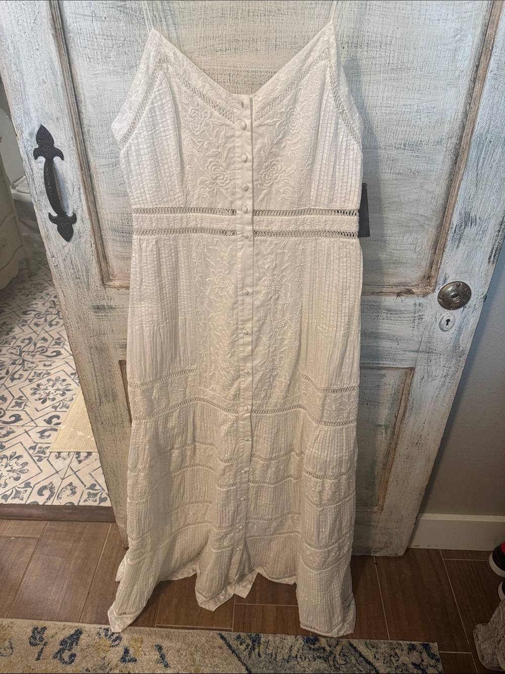 Alice + Olivia White Button-Front Maxi Dress